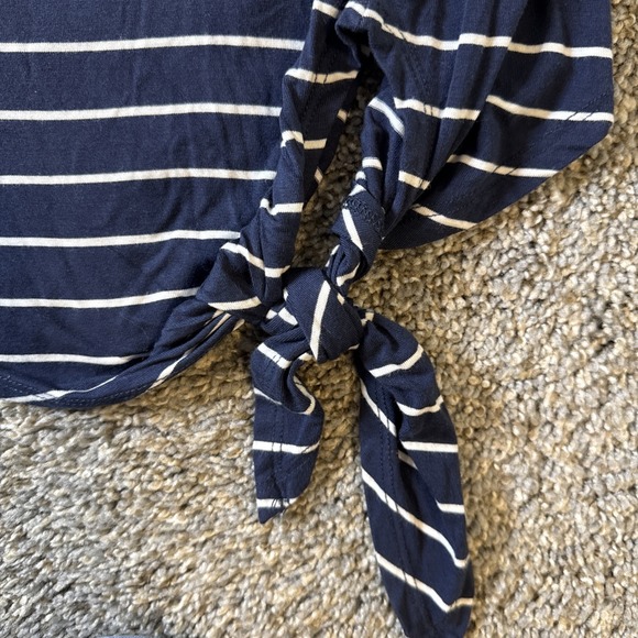 Matty M Women's Blue/White Strip V-Neck Tie Front Side Size XL - Picture 5 of 6